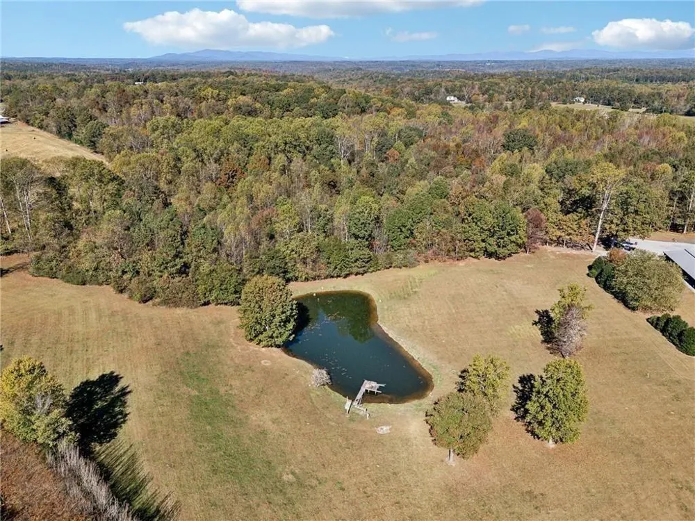 1892 Blacks Mill Road Dawsonville, GA 30534