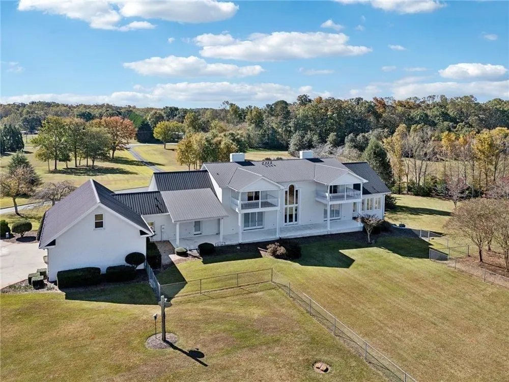 1892 Blacks Mill Road Dawsonville, GA 30534