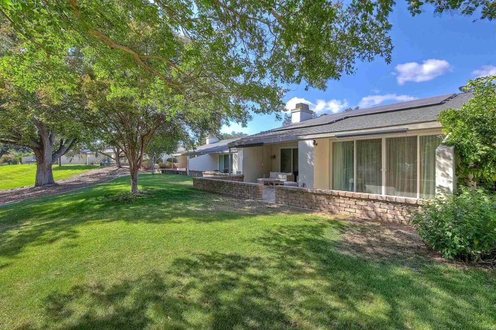 16119 El Tae Pauma Valley, CA 92061