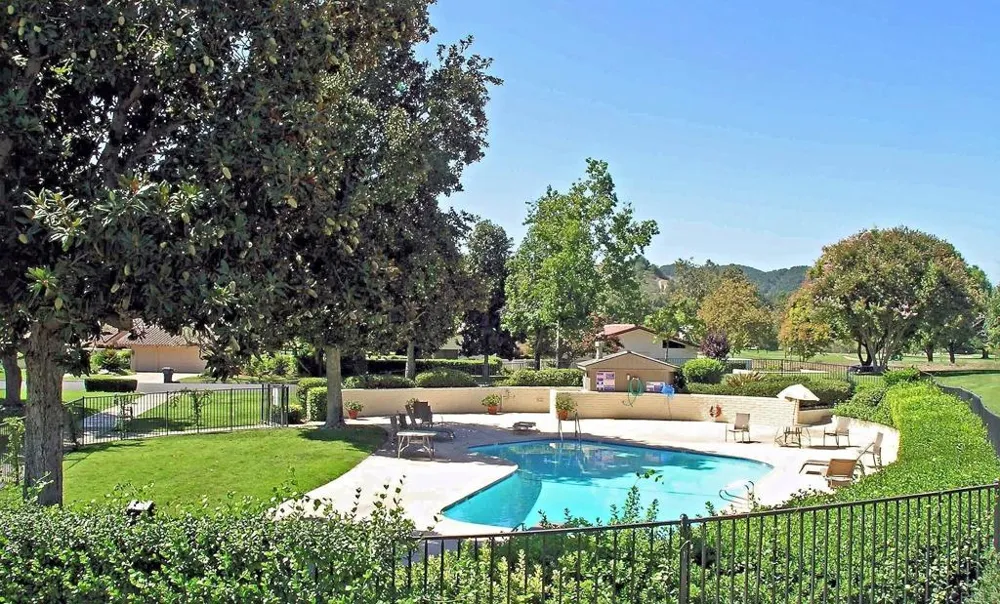 16119 El Tae Pauma Valley, CA 92061