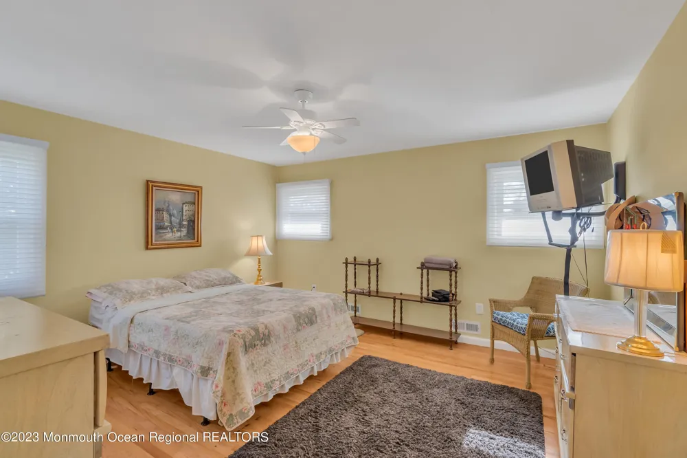 1305 Allaire Road Spring Lake, NJ 07762