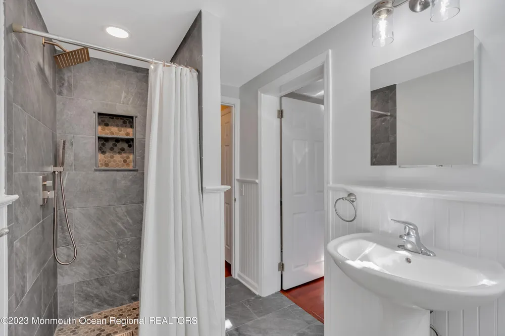 1305 Allaire Road Spring Lake, NJ 07762
