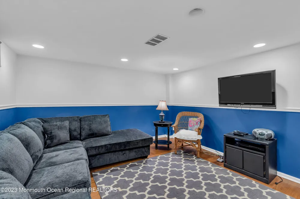 1305 Allaire Road Spring Lake, NJ 07762