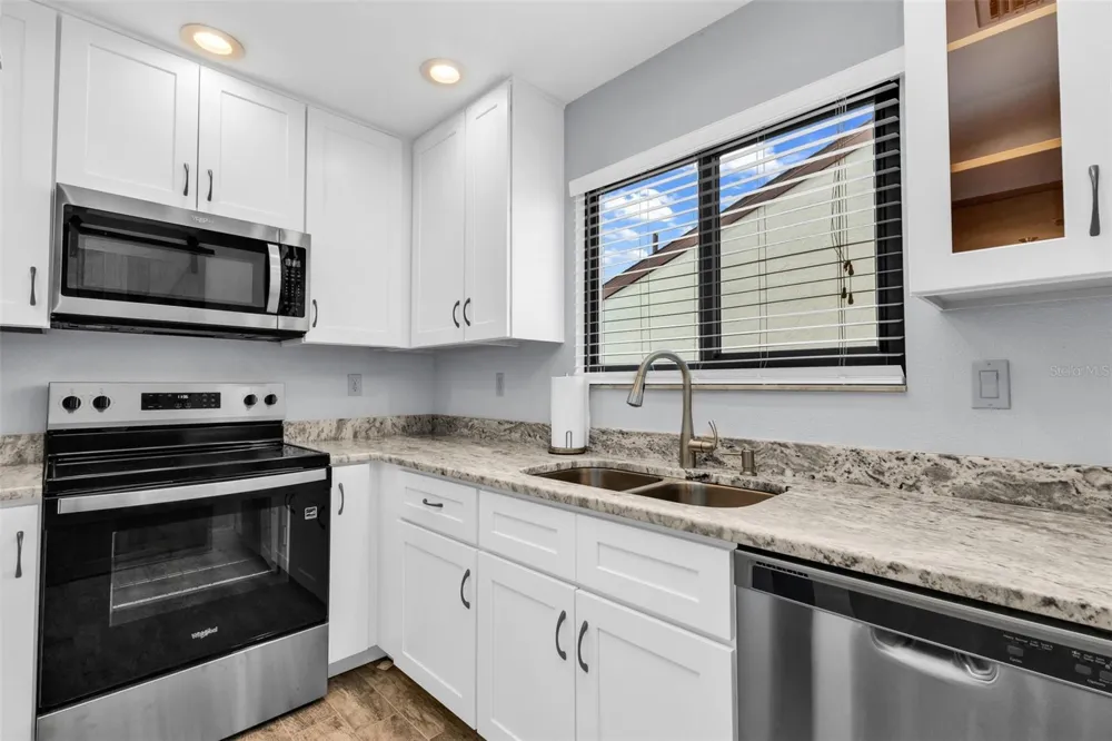 1001 W MARION AVENUE #5 Punta Gorda, FL 33950