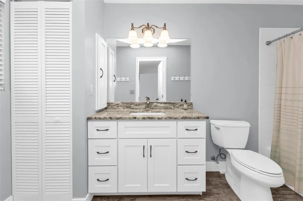 1001 W MARION AVENUE #5 Punta Gorda, FL 33950