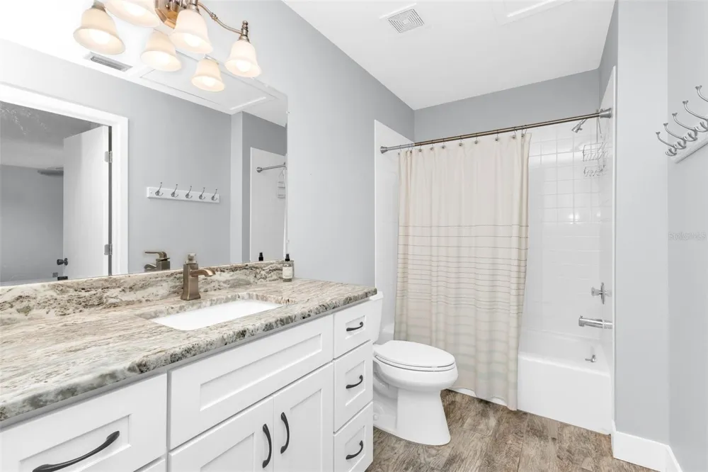 1001 W MARION AVENUE #5 Punta Gorda, FL 33950