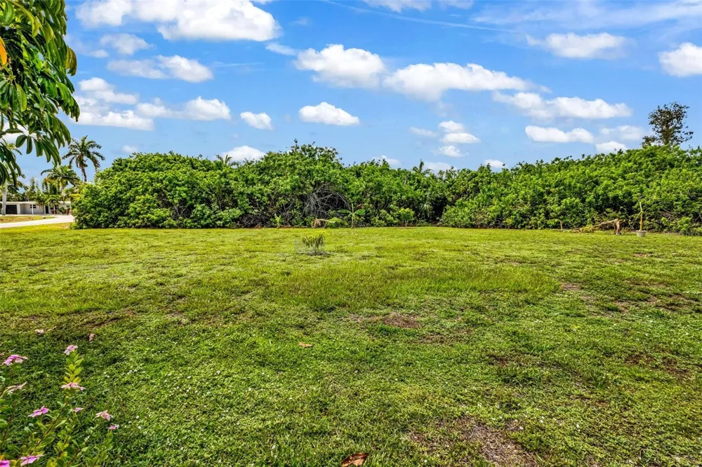 1001 W MARION AVENUE #5 Punta Gorda, FL 33950