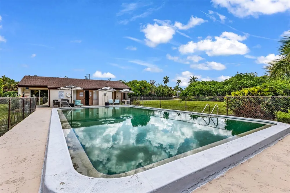 1001 W MARION AVENUE #5 Punta Gorda, FL 33950