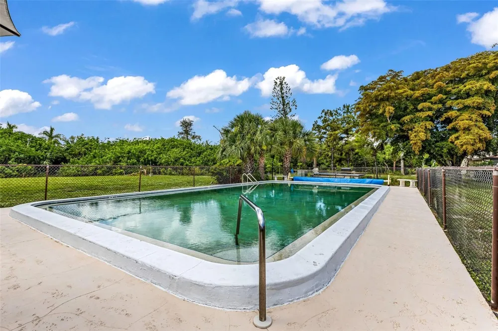 1001 W MARION AVENUE #5 Punta Gorda, FL 33950