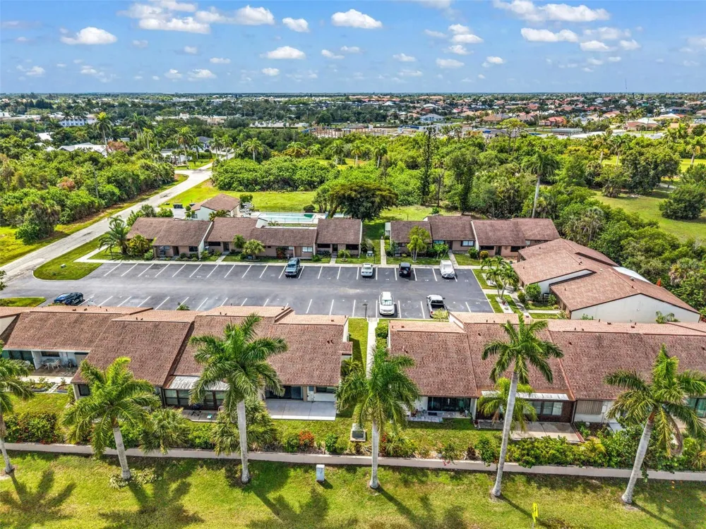1001 W MARION AVENUE #5 Punta Gorda, FL 33950