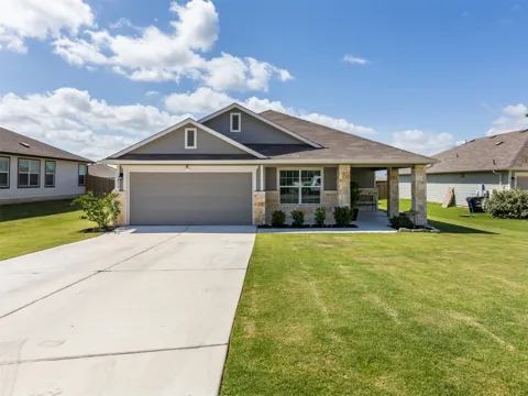 439 Hunter Loop Loop