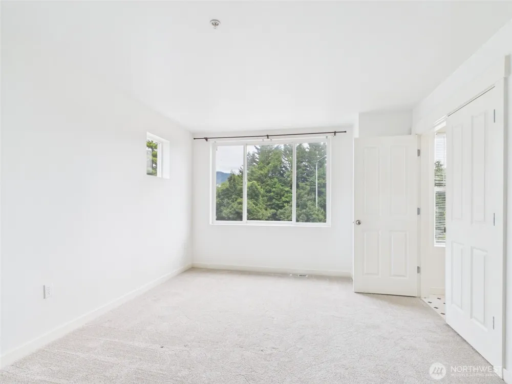 23120 SE Black Nugget Road #A6 Issaquah, WA 98029