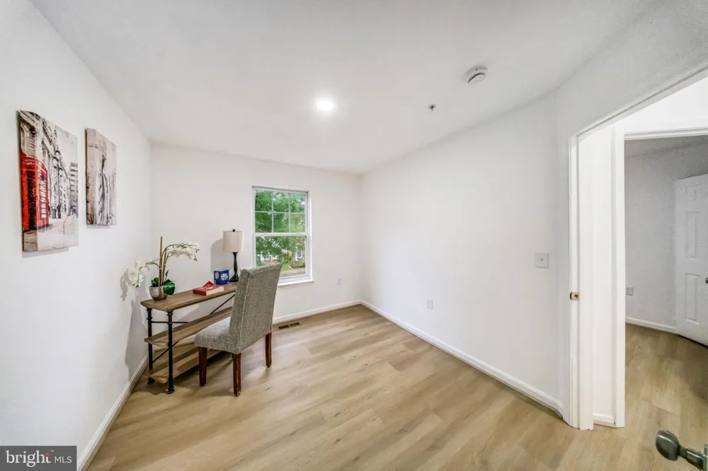 913 VARNEY STREET SE Washington, DC 20032