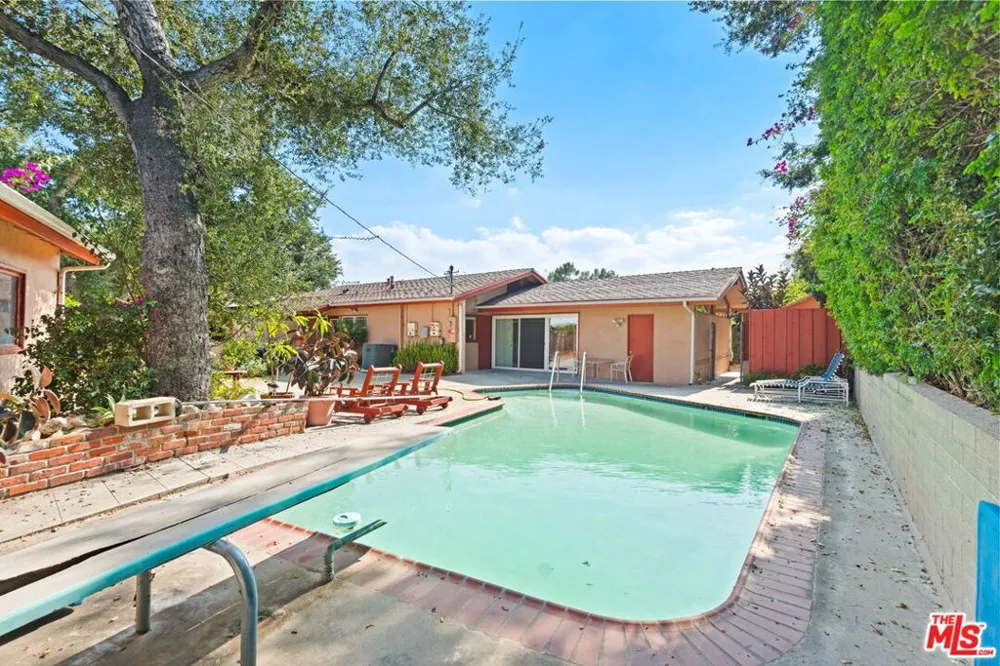1641 Morada Place Altadena, CA 91001