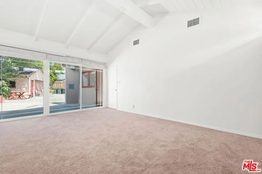 1641 Morada Place Altadena, CA 91001