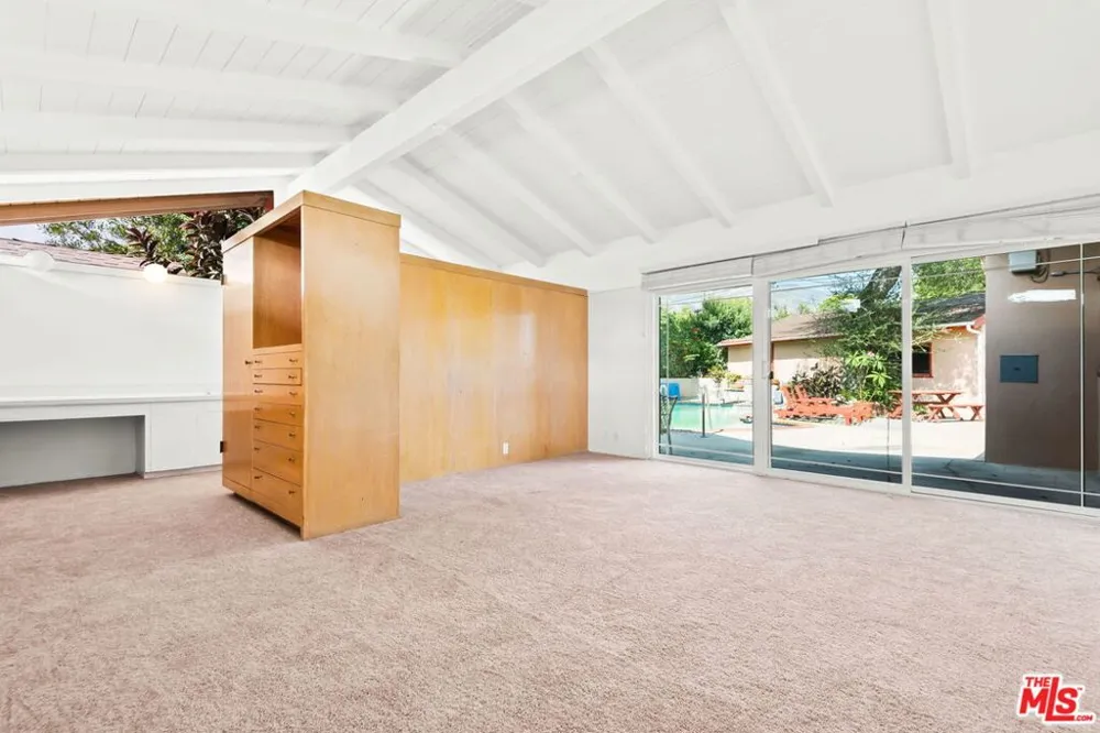 1641 Morada Place Altadena, CA 91001
