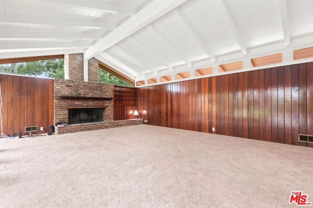1641 Morada Place Altadena, CA 91001