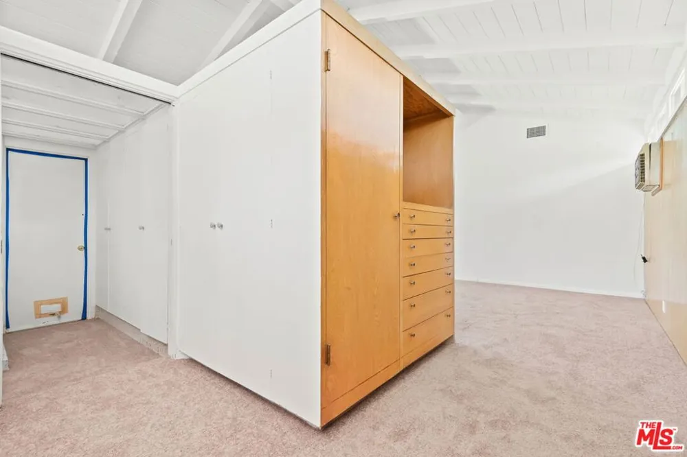 1641 Morada Place Altadena, CA 91001