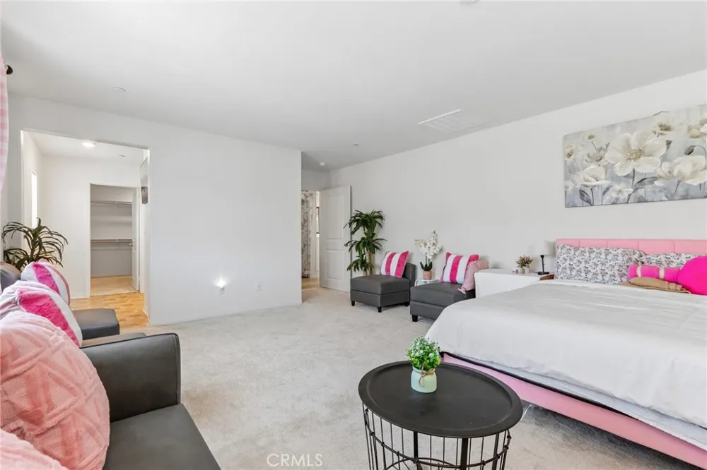5160 Rowel Street Hemet, CA 92545