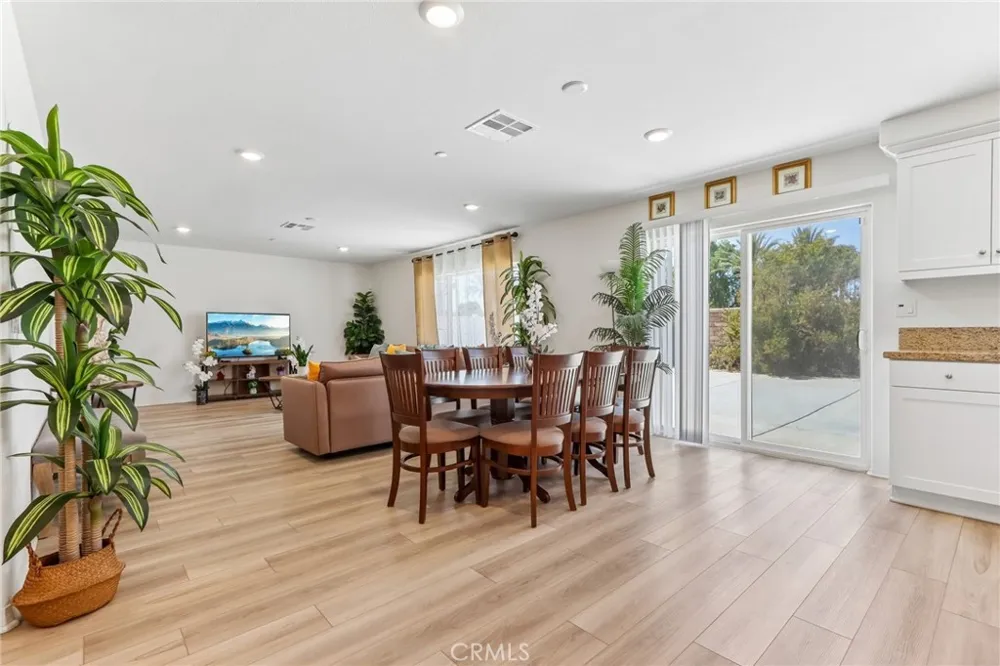 5160 Rowel Street Hemet, CA 92545