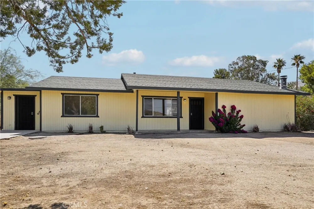 11618 Rosewood Avenue Morongo Valley, CA 92256