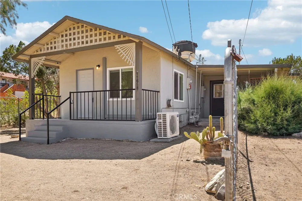 11618 Rosewood Avenue Morongo Valley, CA 92256