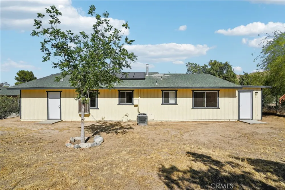 11618 Rosewood Avenue Morongo Valley, CA 92256