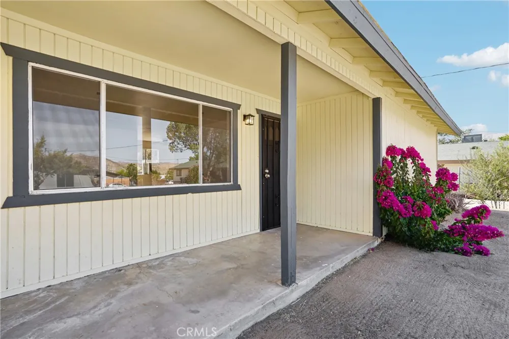 11618 Rosewood Avenue Morongo Valley, CA 92256