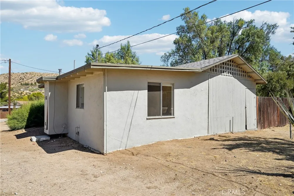 11618 Rosewood Avenue Morongo Valley, CA 92256