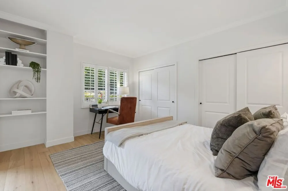 1131 Alta Loma Road #115 West Hollywood, CA 90069