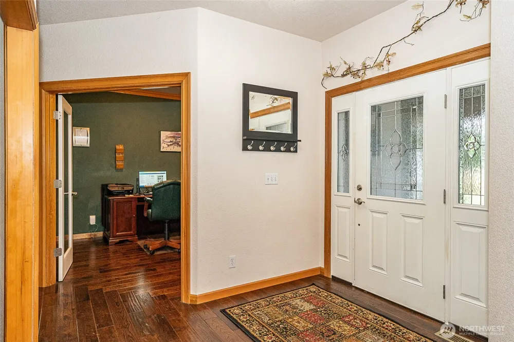 298 Toledo Salmon Creek Road Toledo, WA 98591