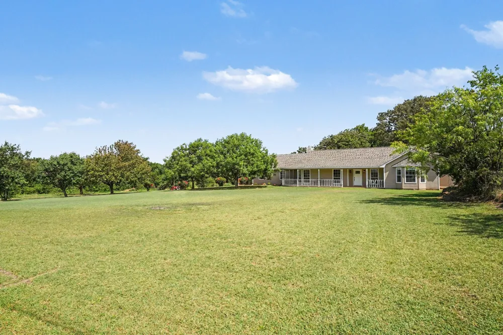 4225 Fm 2415 Coyote Flats, TX 76009