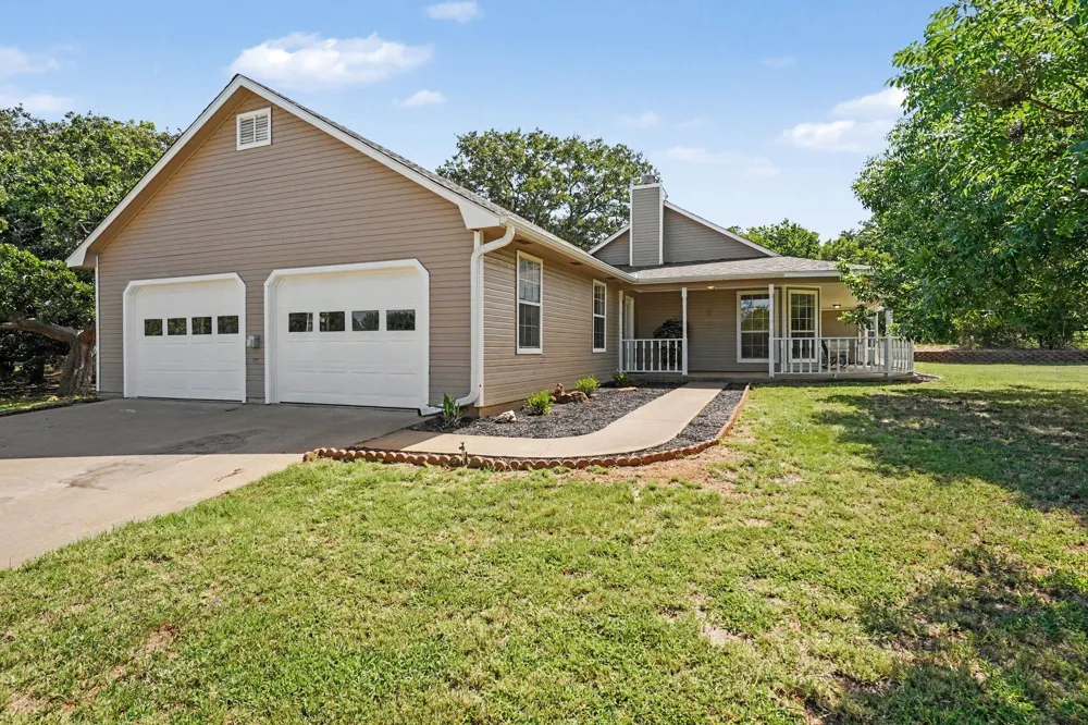 4225 Fm 2415 Coyote Flats, TX 76009