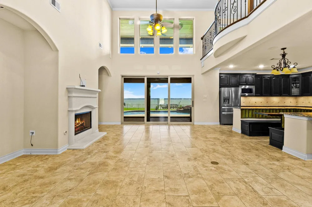 127 Bridgewater Onalaska, TX 77360