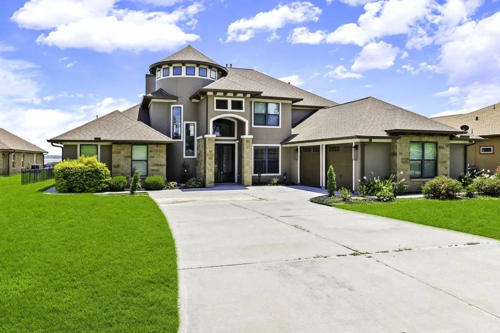 127 Bridgewater Onalaska, TX 77360
