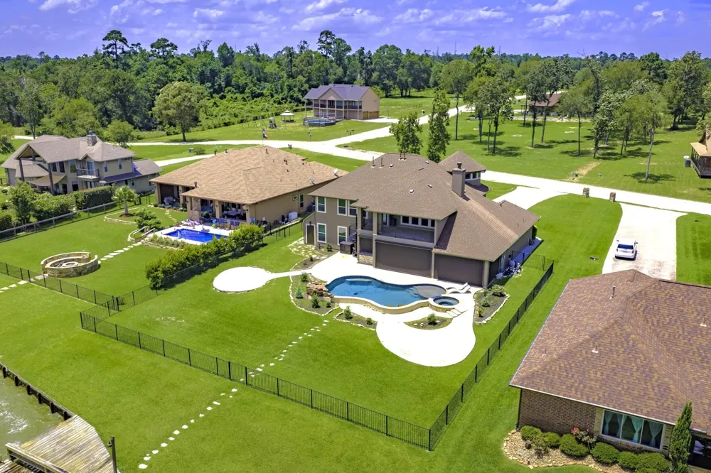 127 Bridgewater Onalaska, TX 77360