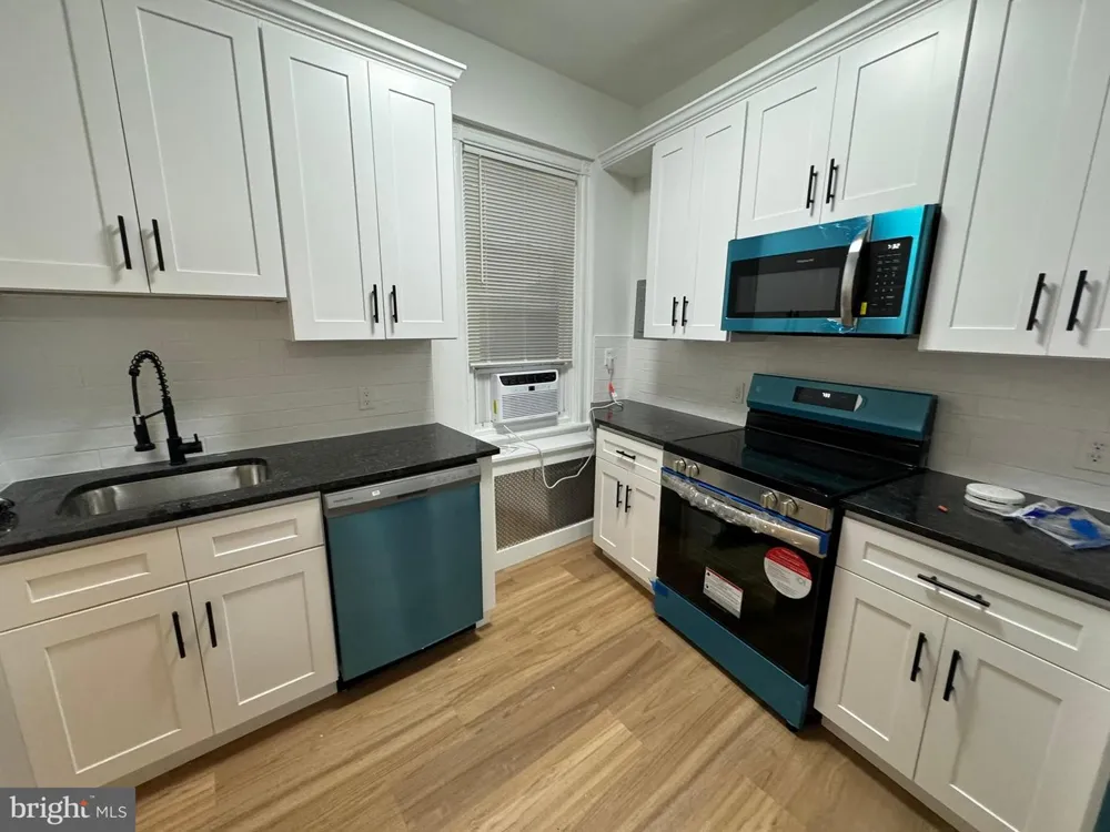 1 MAIN STREET #2R Ambler, PA 19002