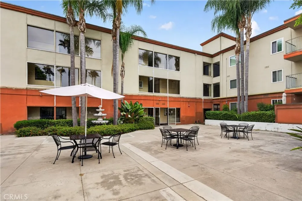400 Acacia Avenue #B17 Fullerton, CA 92831
