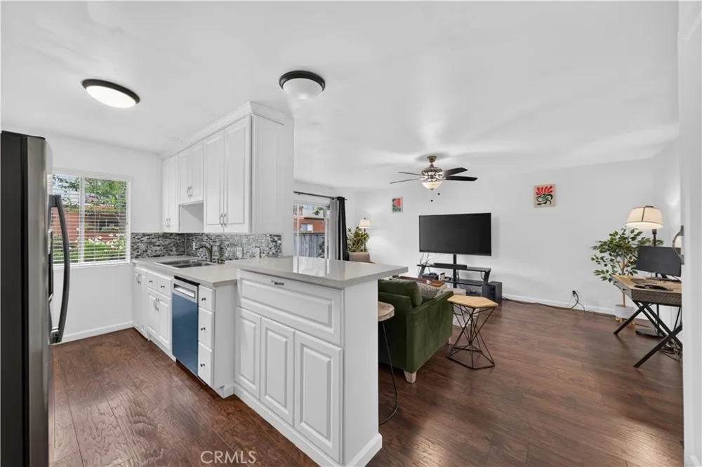 400 Acacia Avenue #B17 Fullerton, CA 92831