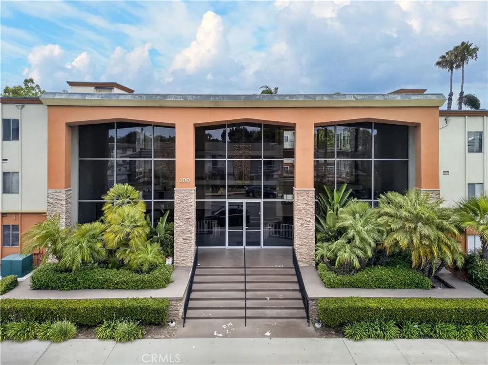 400 Acacia Avenue #B17 Fullerton, CA 92831