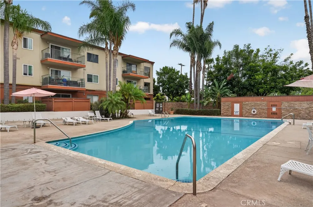 400 Acacia Avenue #B17 Fullerton, CA 92831
