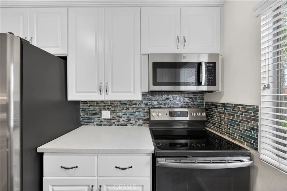 400 Acacia Avenue #B17 Fullerton, CA 92831