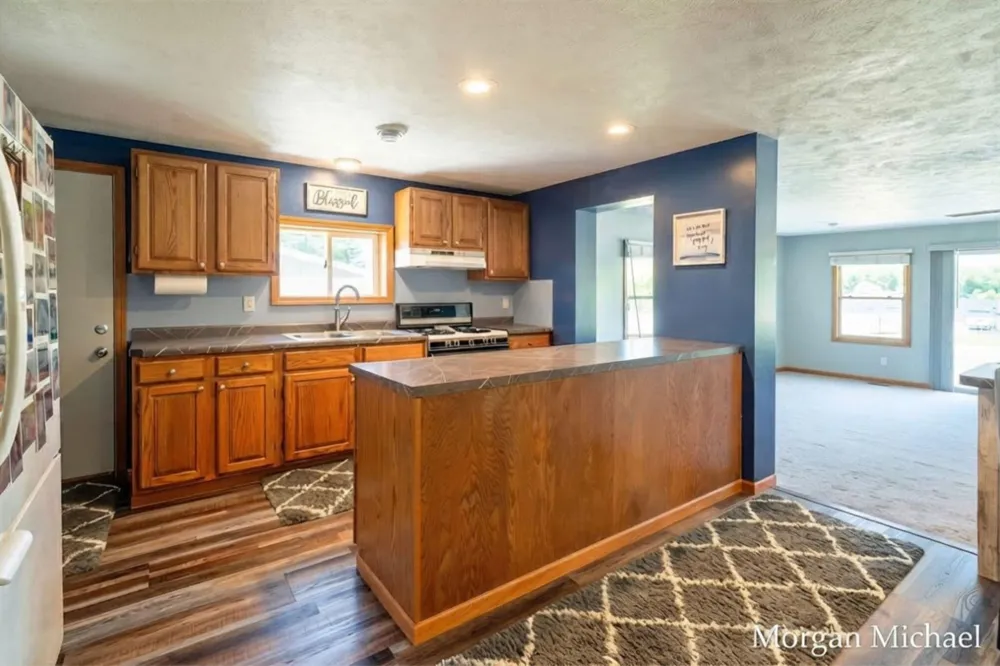 8750 S Spruce Avenue Newaygo, MI 49337