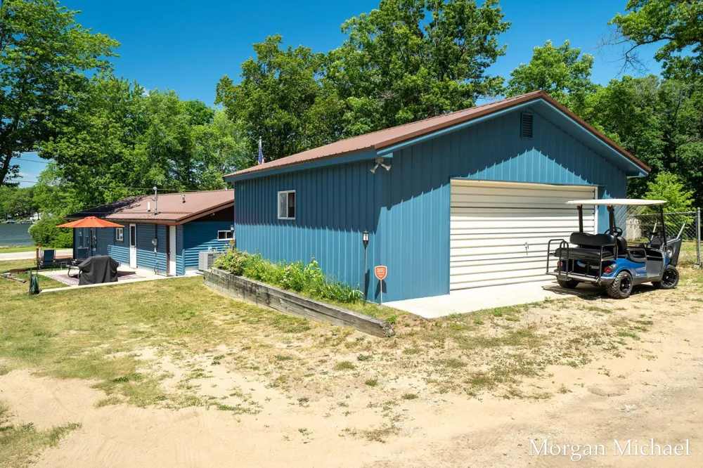 8750 S Spruce Avenue Newaygo, MI 49337