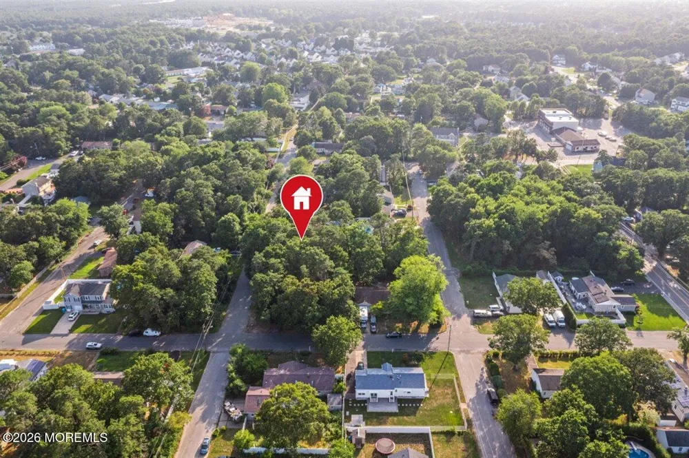 629 Tenth Avenue Toms River, NJ 08757