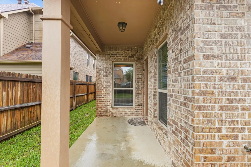 4202 Shallow Creek Court College Station, TX 77845