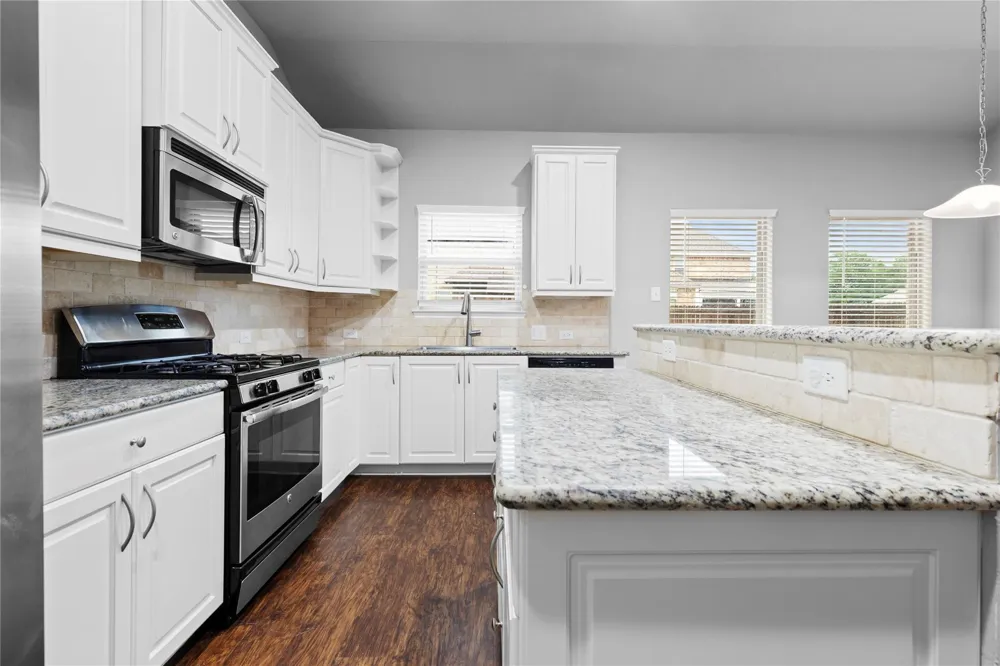 4202 Shallow Creek Court College Station, TX 77845