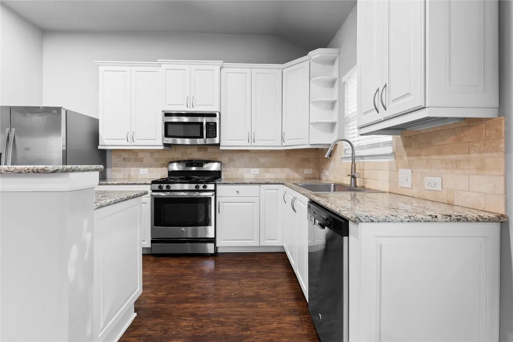 4202 Shallow Creek Court College Station, TX 77845
