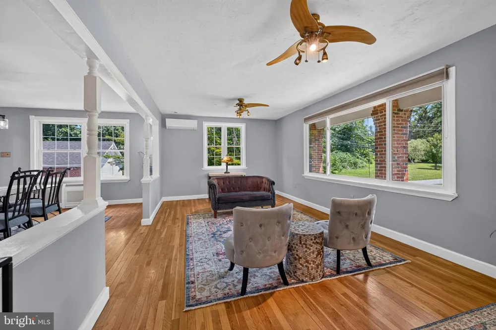 320 BARNESTON ROAD Glenmoore, PA 19343