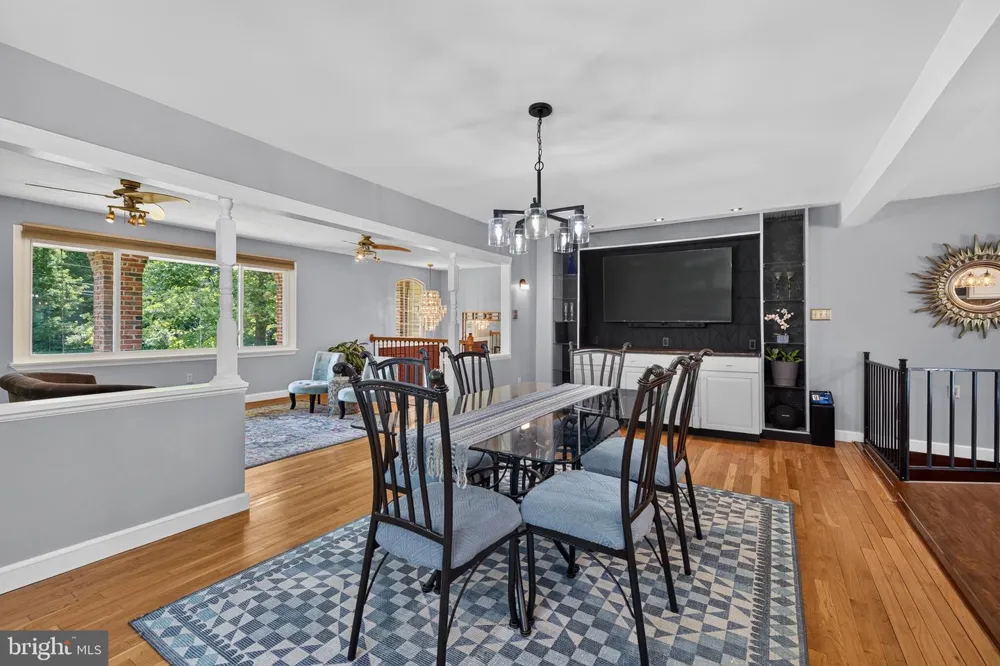 320 BARNESTON ROAD Glenmoore, PA 19343
